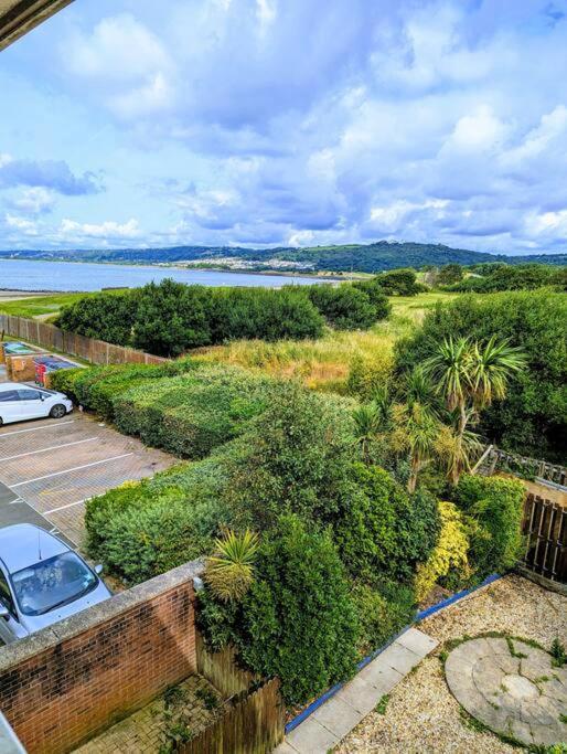 Coastal Retreat In Carmarthenshire Villa Llanelli Exteriör bild